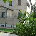 Bed & Breakfast Bread And Fantasy Ostra