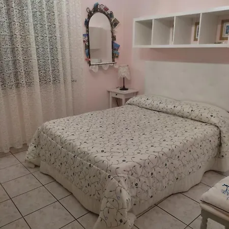 Bed & Breakfast Bread And Fantasy *